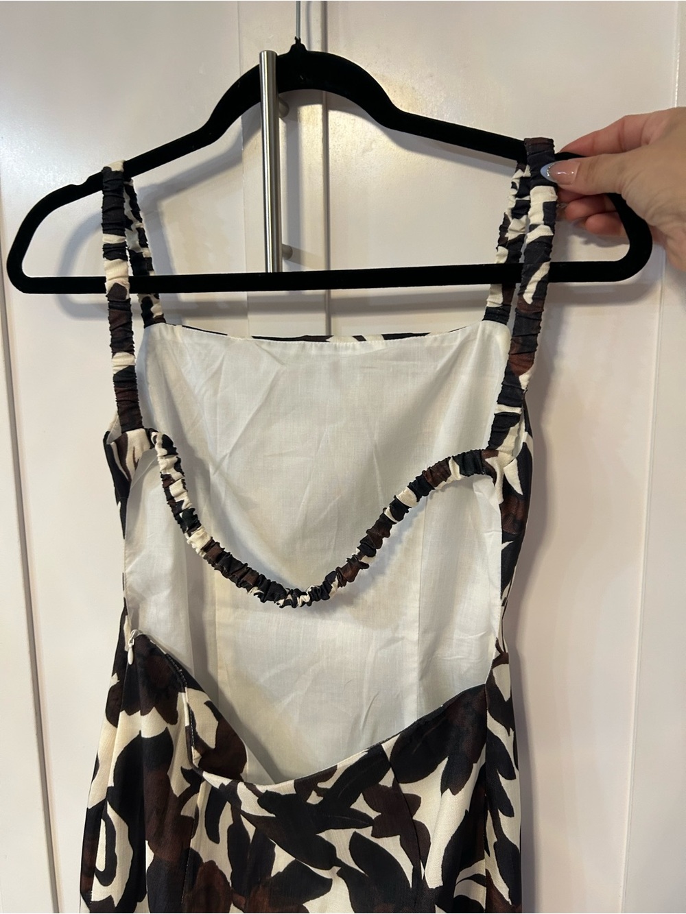 COMMENSE brown cream floral print Backless side slit maxi Dress - Picture 5 of 8